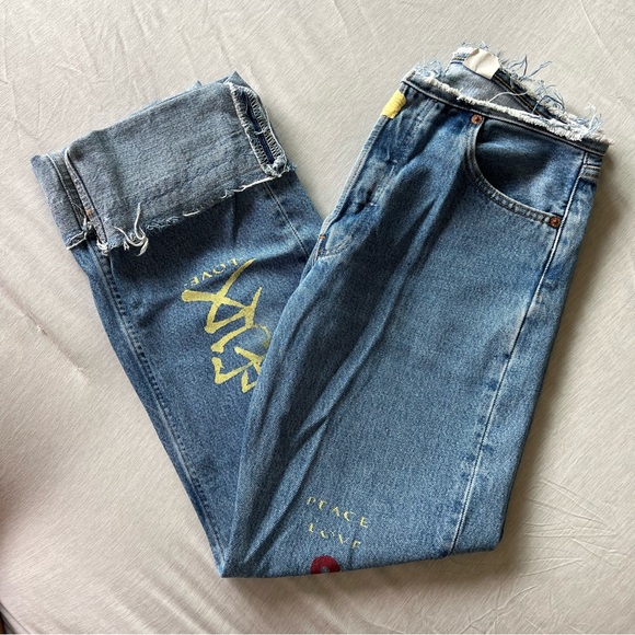 Reworked Vintage Levi’s - Picture 3 of 5